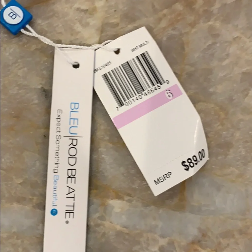 NWT BLEU Rod Beattie‎ swim top!